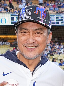 Ken Watanabe